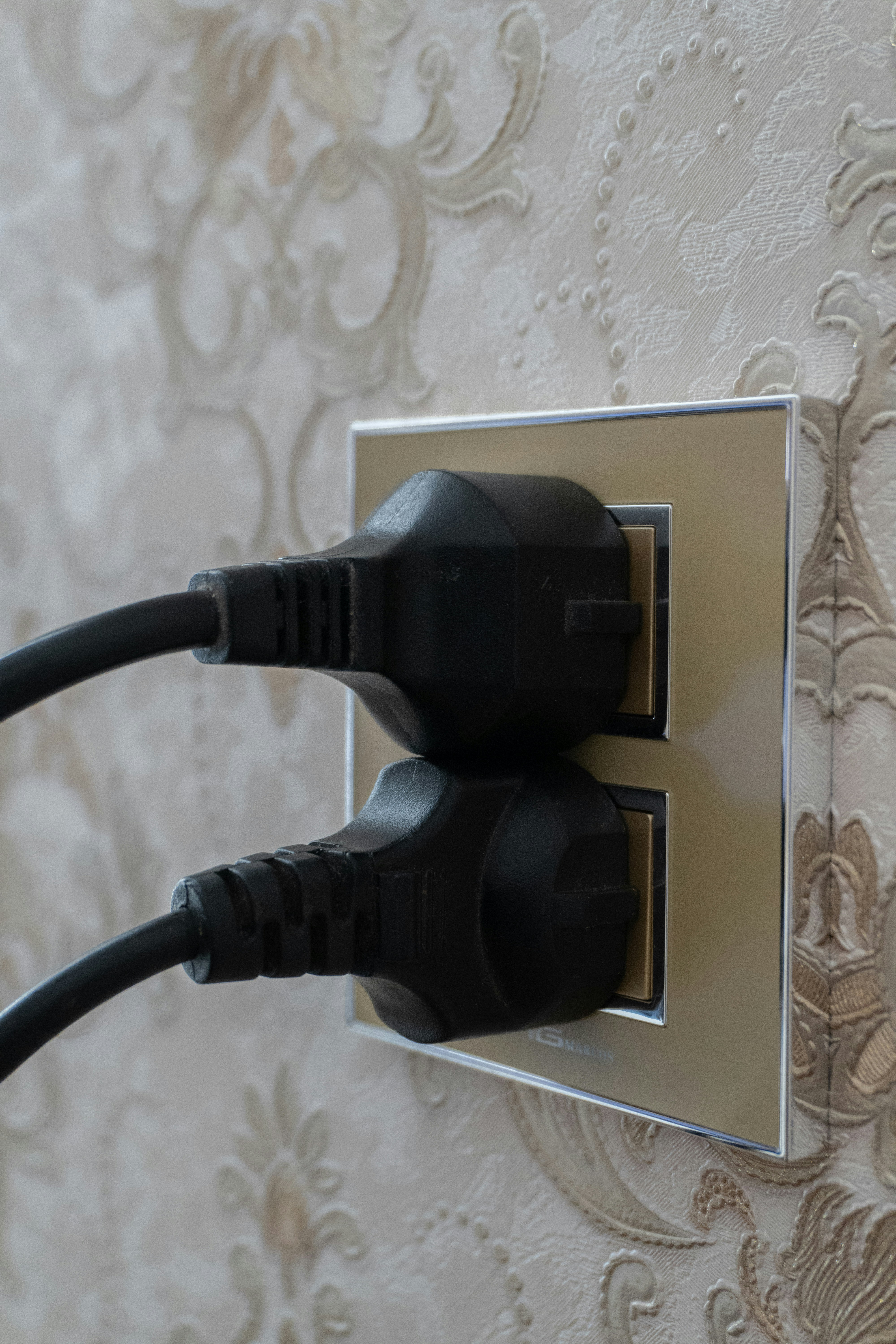 Electrical hook-up services